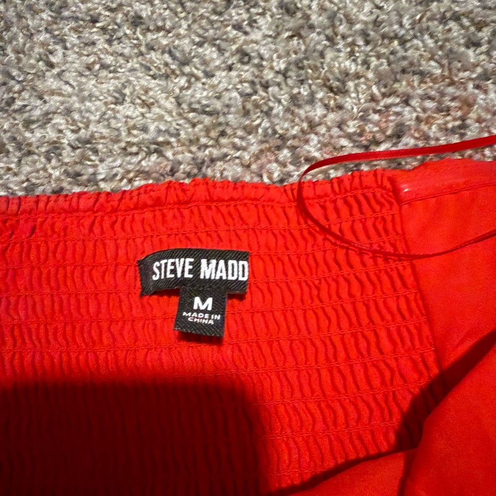 Steve Madden Red Strapless Satin Top - Picture 2 of 3